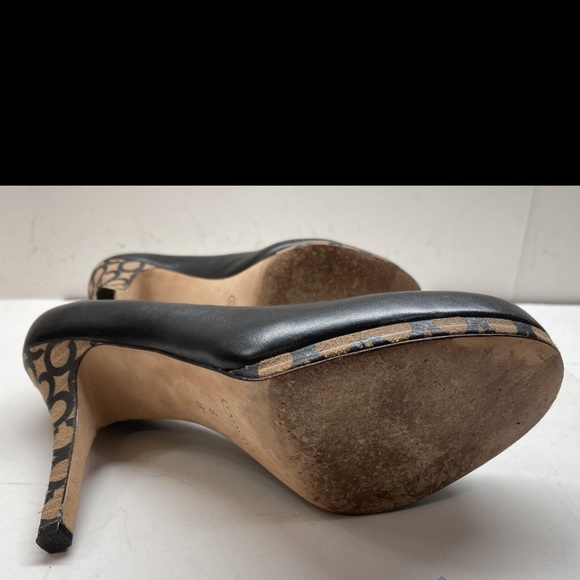 COACH Signature Alexa Black Pumps - Picture 11 of 16